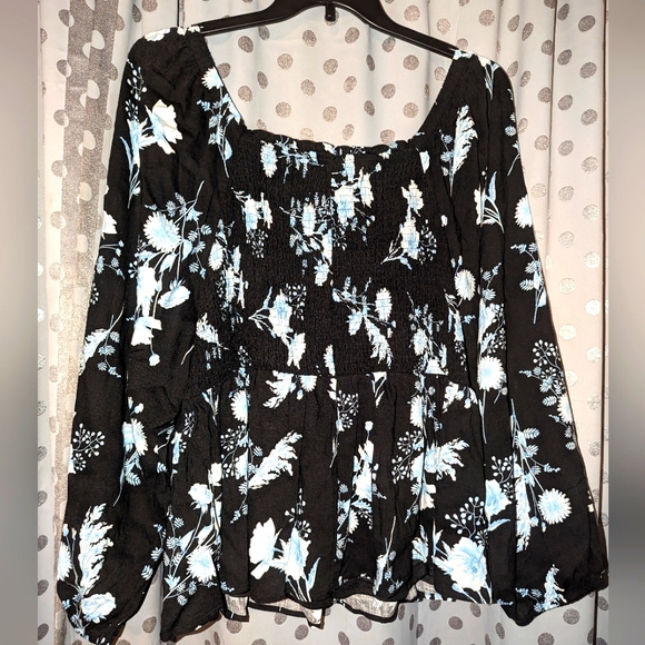 Smocked Top 5x/28 - Picture 5 of 14